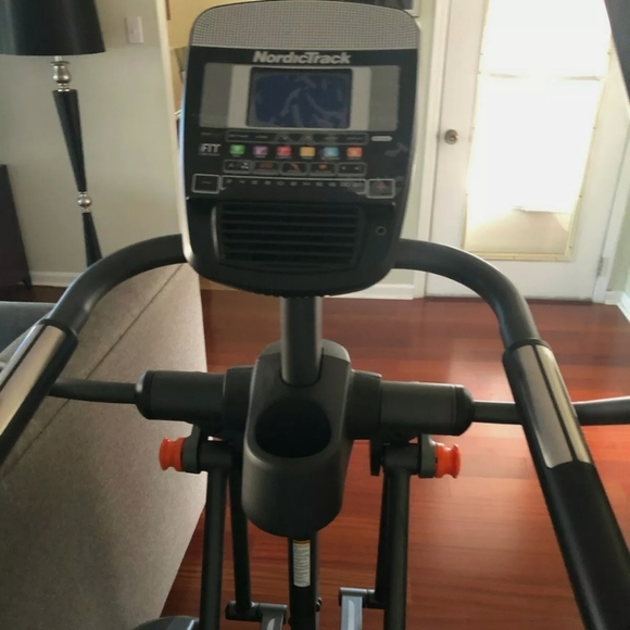 Nordictrack A.C.T Elliptical - Picture 3 of 4
